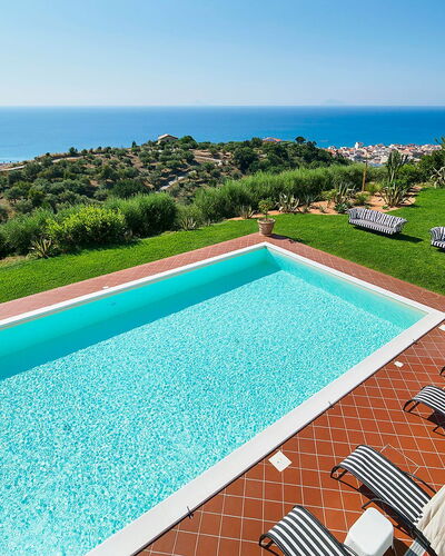 Blue Star Villa: Blue, Sea, Coastal And Oceanic Landforms, Resort, Swimming Pool, Ocean, Coast, Eco Hotel, Resort Town, Tropics
