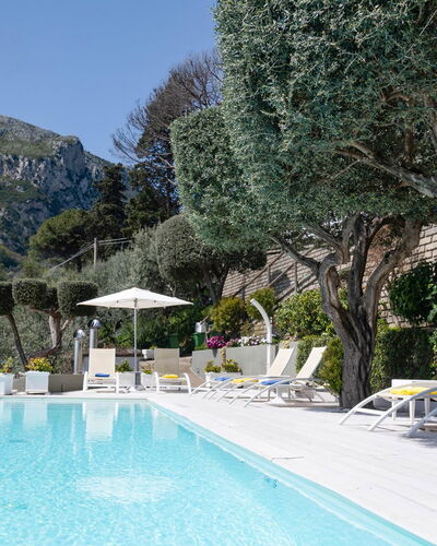 Relais Nike: Mountainous Landforms, Swimming Pool, Hill, Mountain, Resort, Mountain Range, Hill Station, Eco Hotel, Valley, Resort Town