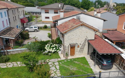 La Casetta dei Palù, Valdobbiadene: Building, House, Residential Area, Roof, Neighbourhood, Home, Town, Human Settlement, Urban Design