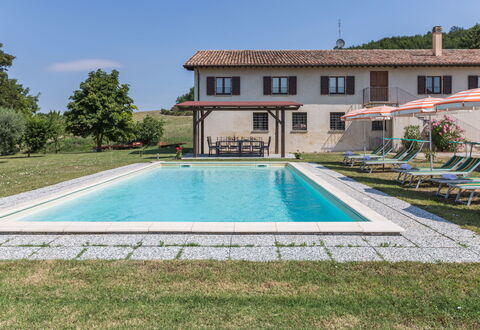 Villa Felice, Private Pool and Hills: House, Residential Area, Swimming Pool, Home, Estate, Resort, Hacienda, Villa, Farmhouse, Cottage