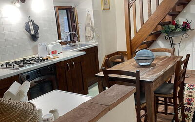 Accommodation:&nbsp;Nido