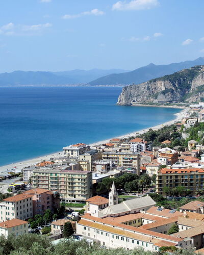 Acquamarina: Coast, Body Of Water, Coastal And Oceanic Landforms, Residential Area, Sea, Beach, Horizon, Shore, Landscape, Hill