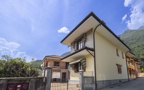 Dimora Lali: Architecture, House, Home, Balcony, Mountain Range, Village, Mountain Village, Cumulus