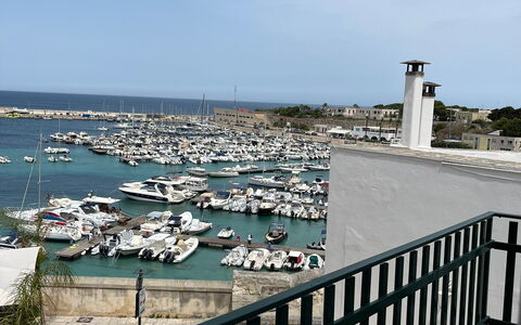 C-Home Historic House: Marina, Boat, Watercraft, Waterway, Boats And Boating--Equipment And Supplies, Sea, Port, Coastal And Oceanic Landforms, Coast, Harbor