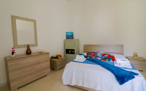 Elaia'S House Cannole: Furniture, Bed, Bedroom, Interior Design, Floor, Bed Sheet, Flooring, Wood, Bedding, Room