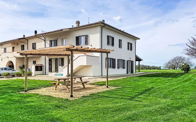 Accommodation:&nbsp;I Pini 15.2