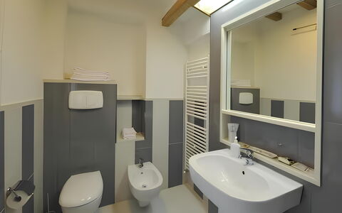 La Corte di Marga - Casa Gustet: Interior Design, Flooring, Ceiling, Floor, Plumbing Fixture, Bathroom, Room, Sink, Apartment, Plumbing