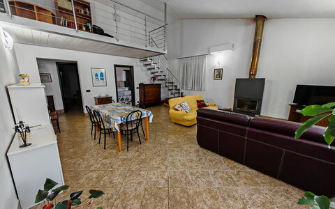 Villa del Monte: Flooring, Floor, Interior Design, Furniture, Room, Ceiling, Apartment, Couch, Living Room