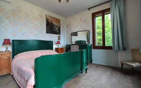 Villa 900 Design & Hills Escape: Bed, Furniture, Bedroom, Interior Design, Bedding, Bed Sheet, Wall, Wood, Flooring, Room