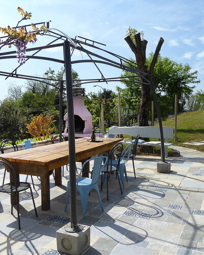 Villa 900 Design & Hills Escape: Garden, Shade, Outdoor Structure, Outdoor Furniture, Yard, Landscaping, Outdoor Table, Park, Backyard, Pergola