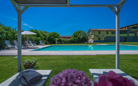 Preseglie Lake Garda: Estate, Swimming Pool, Shade, Lawn, Yard, Landscaping, Villa, Courtyard, Hacienda, Resort