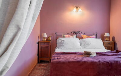 Accommodation:&nbsp;Melograno.