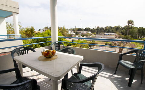 Celeste'S House in Torre Dell'Orso: Balcony, Outdoor Furniture