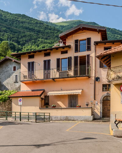 La Terza Casa: Building, Wall, Window, House, Residential Area, Home, Town, Architecture, Neighbourhood, Facade