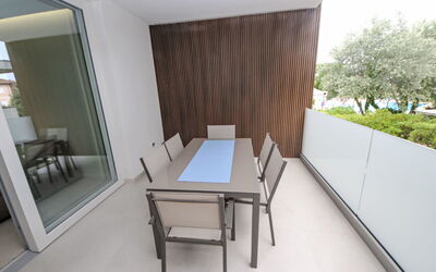 Accommodation:&nbsp;Ca' Del Mare 665.1