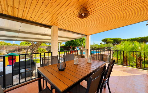 Villa Andrea: Furniture, Porch, Floor, Outdoor Furniture, Shade, Wood Stain, Deck, Chair, Outdoor Table, Balcony