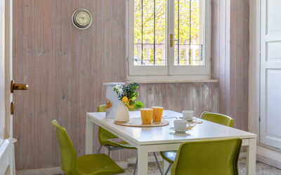 Accommodation:&nbsp;Melanzana Apartment