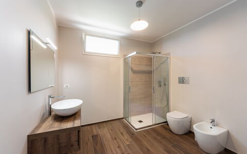 Villa Meti: Flooring, Floor, Wall, Interior Design, Bathroom, Plumbing Fixture, Ceiling, Room, Plumbing, Home
