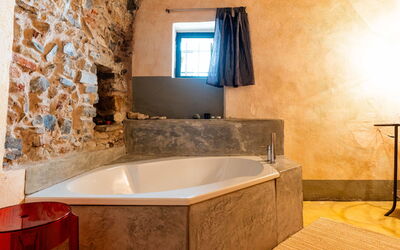 Accommodation:&nbsp;Le Vasche 650.3