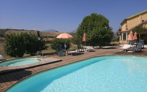 Casale dei Ciliegi: Swimming Pool, Outdoor Furniture, Umbrella, Chair, Resort, Eco Hotel, Shade, Sunlounger, Thermae, Resort Town