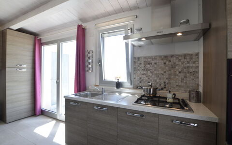Appartamento Tramonto sul Mare: Kitchen, Plumbing Fixture, Kitchen Sink, Sink, Countertop, Major Appliance, Tap, Interior Design, Kitchen Appliance, Plumbing