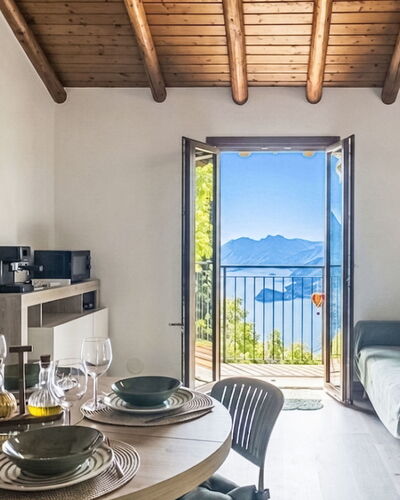 The Greenhouse: Apartment, Balcony, Coast, Hotel, Resort, Seaside Resort, Resort Town, Bay, Penthouse Apartment