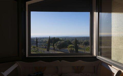 Villa Costa: Sunlight, Glass, Shade, Daylighting, Balcony