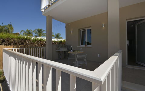 Villa Benvenuti al Sud: Wall, Floor, Home, Residential Area, Porch, Balcony, Composite Material, Apartment, Handrail, Shade