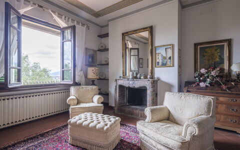Villa Golly: Furniture, Interior Design, Wall, Flooring, Picture Frame, Room, Living Room, Floor, Home, Couch