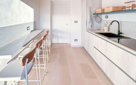 Tenuta Emma: Flooring, Wood, Interior Design, Kitchen, Floor, Countertop, Furniture, Cabinetry, Home, Tile