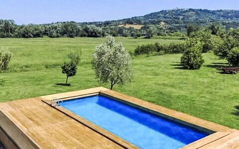 Tuscia Prestige: Wood, Composite Material, Hardwood, Swimming Pool, Leisure, Plank, Wood Stain, Lumber, Design, Plywood