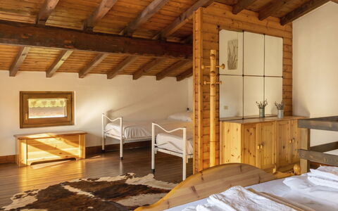 Il Cervo: Wood, Interior Design, Furniture, Ceiling, Flooring, Floor, Room, Bed, Bedroom, Wood Stain