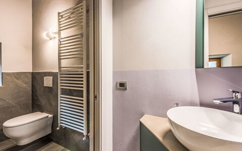 Silvia: Flooring, Interior Design, Wall, Plumbing Fixture, Floor, Bathroom, Ceiling, Toilet, Plumbing, Room