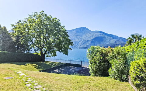 Riva&Lago: Body Of Water, Mountainous Landforms, Natural Landscape, Hill, Mountain, Landscape, Coastal And Oceanic Landforms, Bank, Highland, Lake