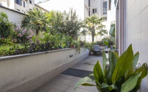 Nolo Garden Loft: Apartment, Architecture, Residential Area, Condominium, Composite Material, Urban Design, Balcony, Mixed-Use, Shade