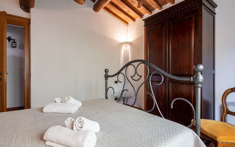 Il Cipresso, Casa Martina, Cortona: Wall, Furniture, Interior Design, Floor, Flooring, Bedroom, Door, Home, Bed, Ceiling