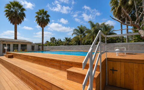 Le Vele della Contea: Swimming Pool, Resort, Composite Material, Leisure, Eco Hotel, Shade, Water Feature, Wood Stain, Hotel