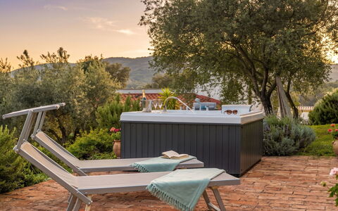S'Olioni: Apartment, Condominium, Mixed-Use, Hotel, Balcony