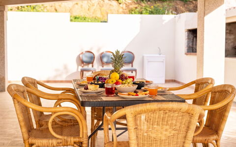 S'Olioni: Apartment, Condominium, Mixed-Use, Hotel, Balcony