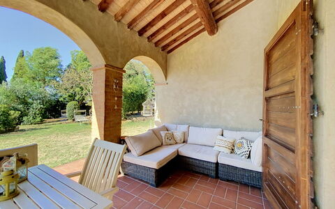 Di Lella: Interior Design, Furniture, Wood, Flooring, Ceiling, Floor, Room, Lighting, Apartment, Table