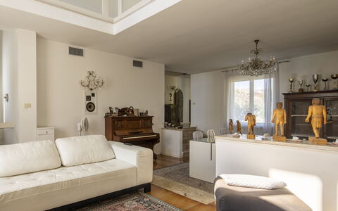 Villa Eva: Furniture, Interior Design, Flooring, Wall, Floor, Wood, Ceiling, Room, Living Room, Lighting