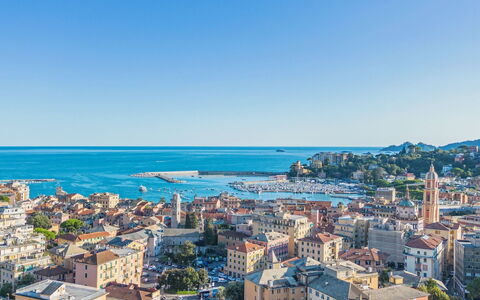 Rubens: Blue, City, Building, Horizon, Urban Area, Residential Area, Coast, Neighbourhood, Town, Sea