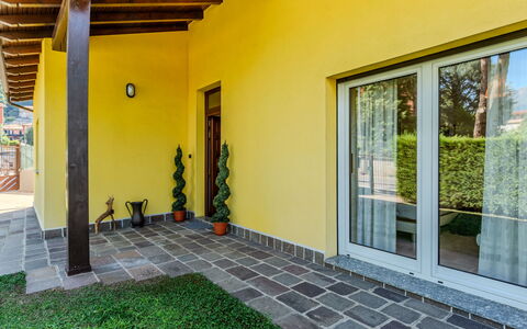 Villa Giulia: Wall, Yellow, Flooring, Architecture, Floor, Home, Composite Material, Door, Shade, Garden