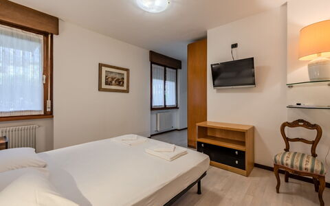 Locanda dei Nonni: Wall, Apartment, Bedroom, Bed, Bed Frame, Bedding, Hotel, Bed Sheet