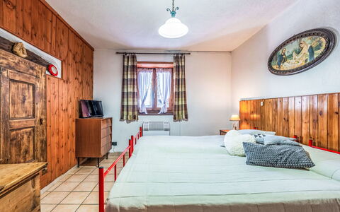 Les Combes 6: Wood, Furniture, Home, House, Bedroom, Room, Bed, Hardwood, Wood Stain, Bedding