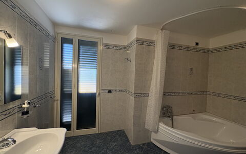 Villa Magda: Flooring, Floor, Interior Design, Plumbing Fixture, Room, Ceiling, Plumbing, Bathroom, Tap, Apartment