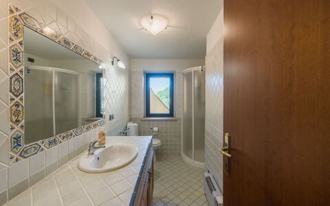Casa Morgana: Flooring, Interior Design, Floor, Ceiling, Plumbing Fixture, Room, Bathroom, Bathroom Sink, Tap, Lighting