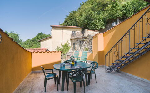 Casa Morgana: Wall, Floor, Home, Apartment, Balcony, Houseplant, Wood Stain, Flowerpot, Eco Hotel, Outdoor Furniture