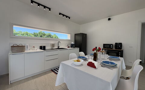 Villa la Vigne: Furniture, Interior Design, Flooring, Countertop, Kitchen, Ceiling, Floor, Lighting, Kitchen Appliance, Room