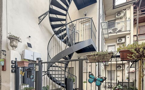 Colazza 100: Stairs, Apartment, Handrail, Urban Design, Iron, Door, Metal, Balcony, Baluster, Glass